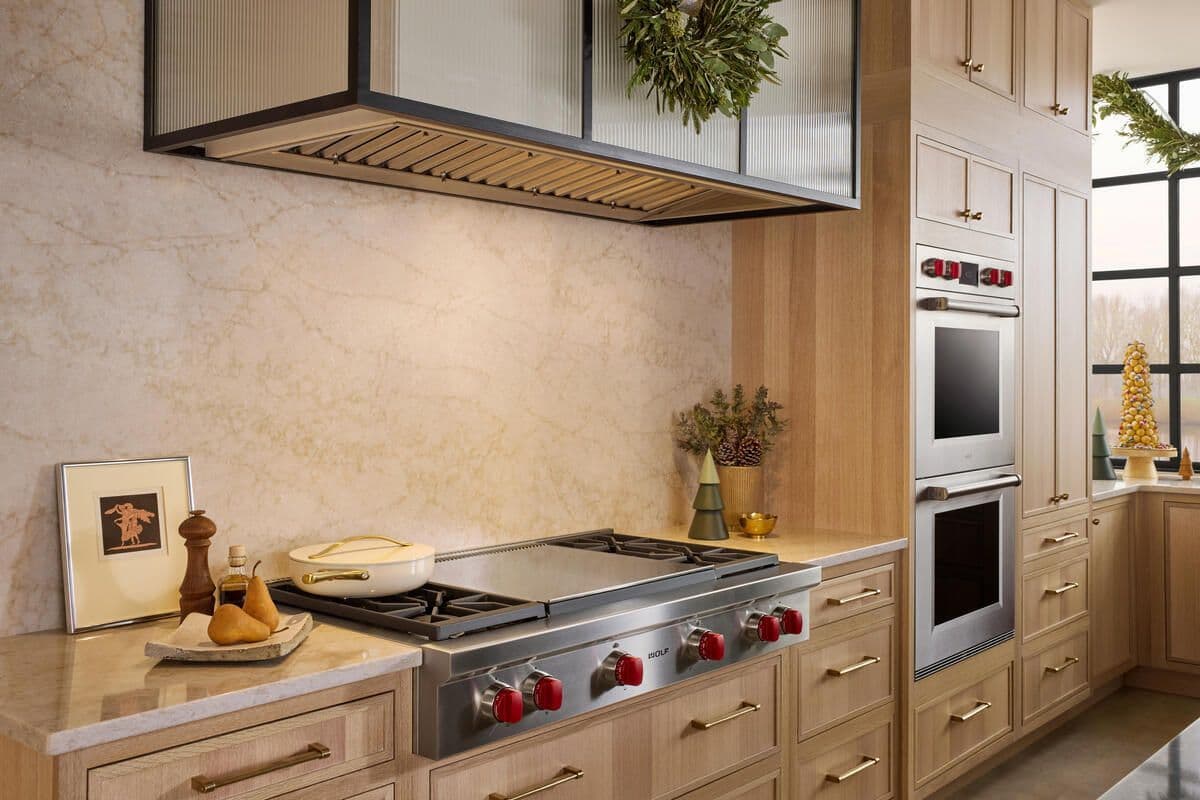 Kitchens with Appliances